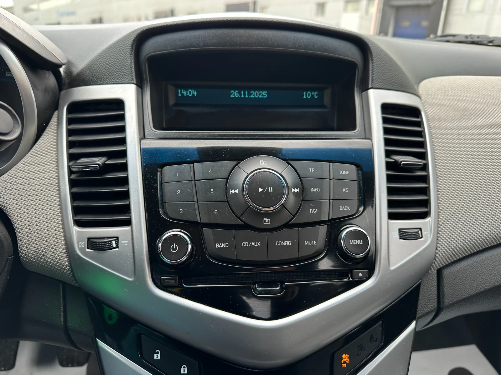 Chevrolet Cruze 1.8i 141 .. / | Mobile.bg   15