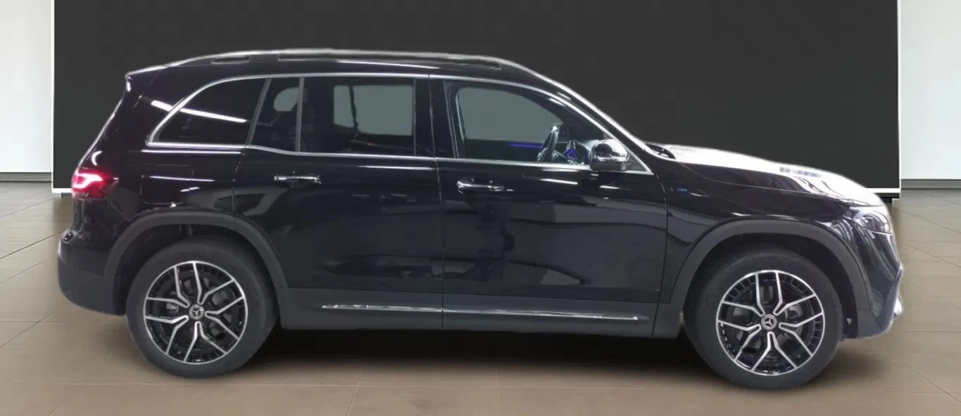 Mercedes-Benz EQB 300 4Matic AMG Line - изображение 4