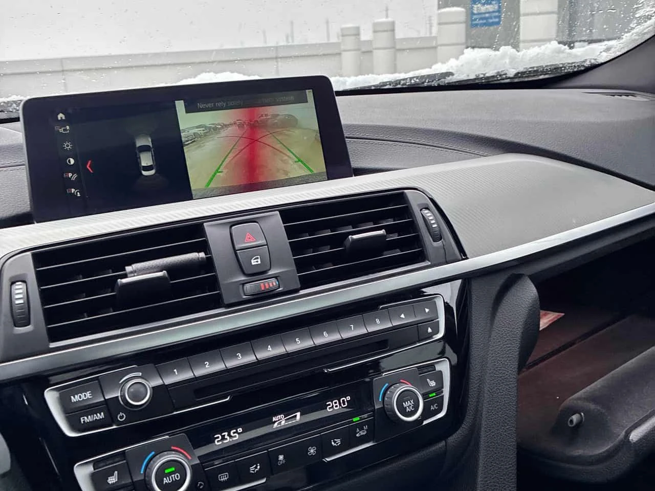 BMW 330 * 330e * CARFAX * �������� ���� * ������� * ������ | Mobile.bg � ����������� 16