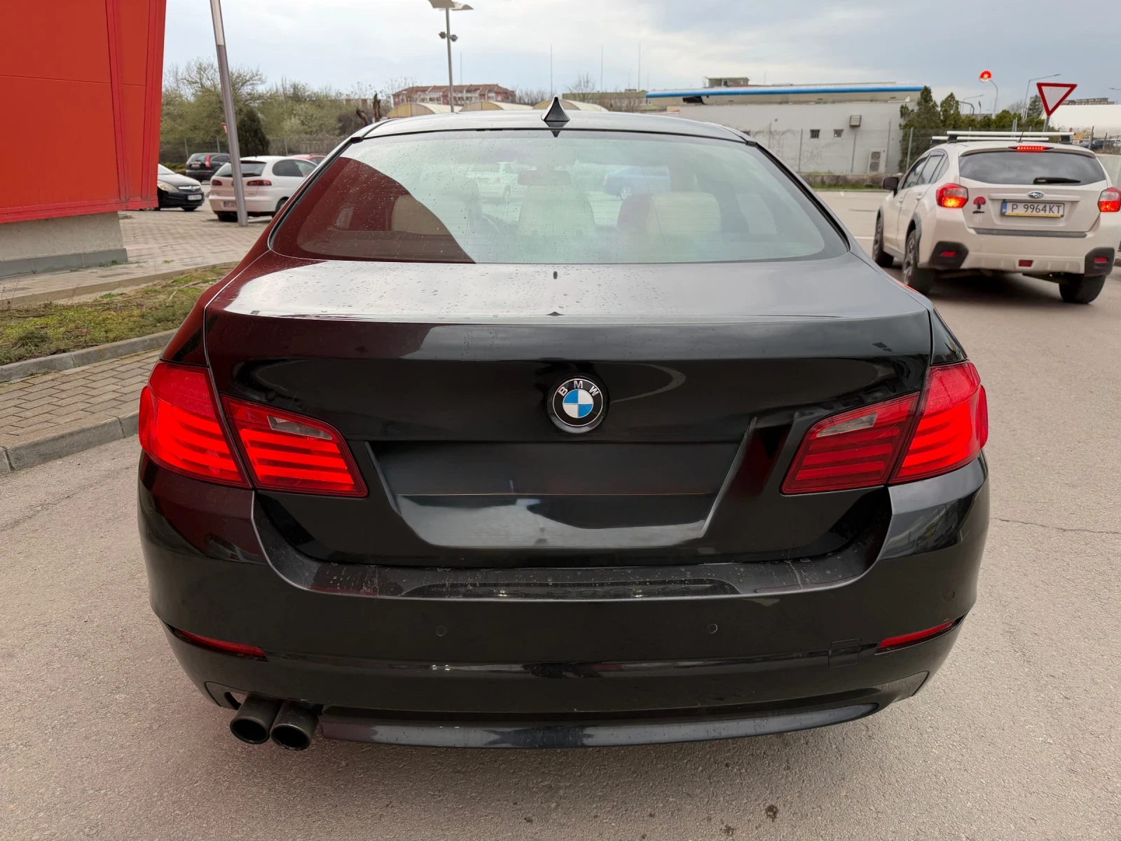 BMW 530 3.0D* КОЖА* 8ск, снимка 6 - Автомобили и джипове - 53999883