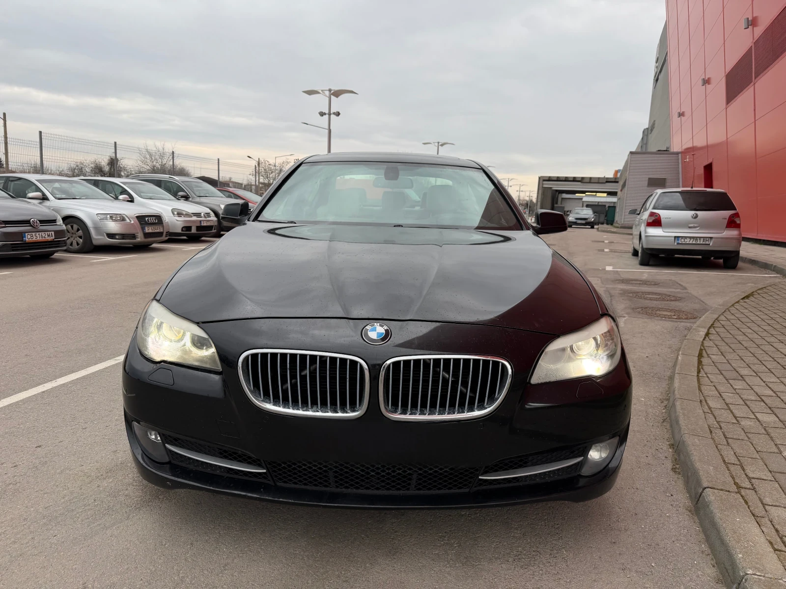 BMW 530 3.0D* КОЖА* 8ск, снимка 3 - Автомобили и джипове - 53999883