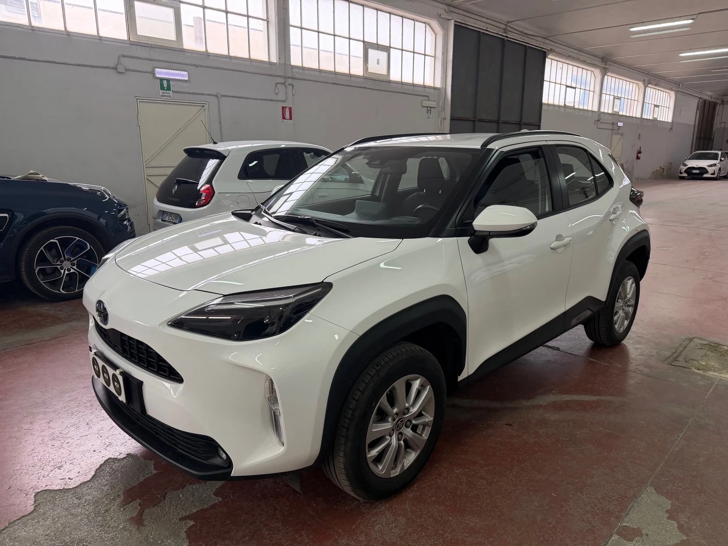 Toyota Yaris Cross !!!ОЧАКВАН ВНОС!!! 1.5 HYBRID 116hp. ГАРАНЦИЯ !, снимка 3 - Автомобили и джипове - 54037013