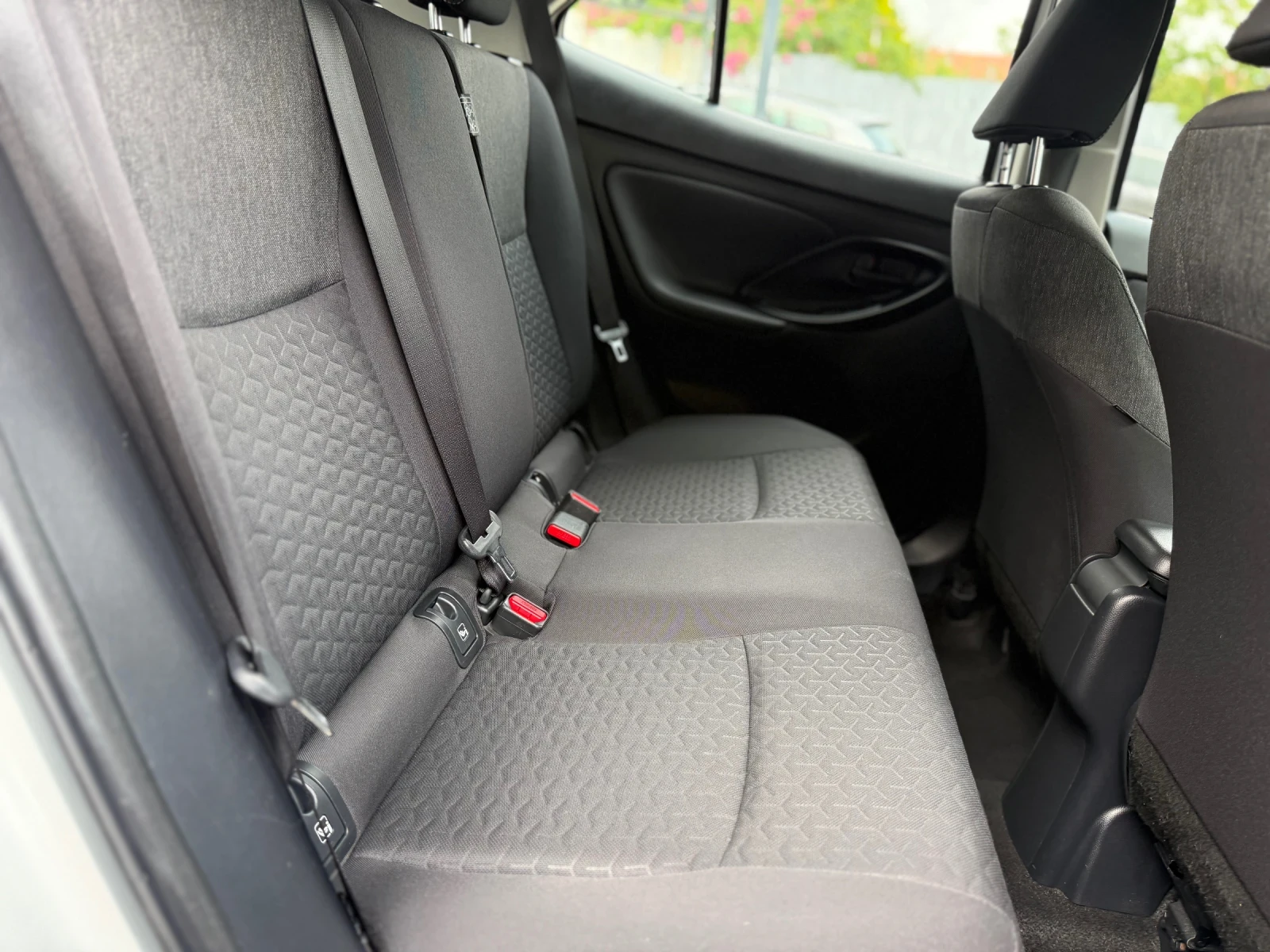 Toyota Yaris Cross  1.5 HYBRID 116hp. ГАРАНЦИЯ ! СОБСТВЕН ЛИЗИНГ, снимка 9 - Автомобили и джипове - 54037013