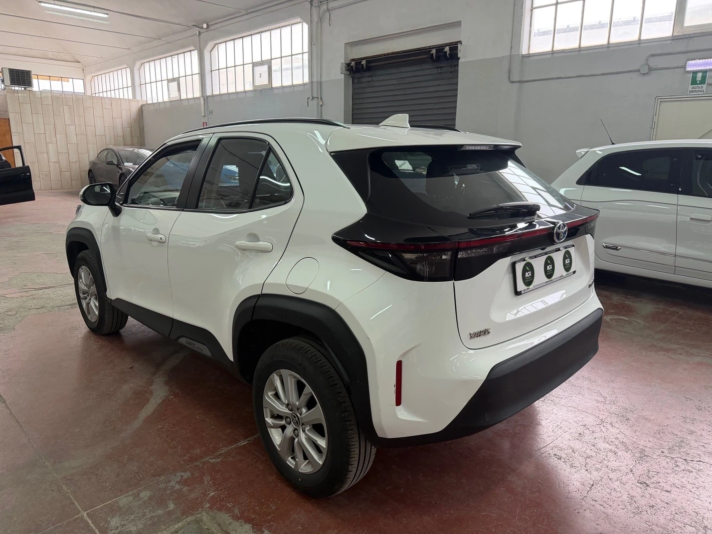 Toyota Yaris Cross !!!ОЧАКВАН ВНОС!!! 1.5 HYBRID 116hp. ГАРАНЦИЯ !, снимка 4 - Автомобили и джипове - 54037013