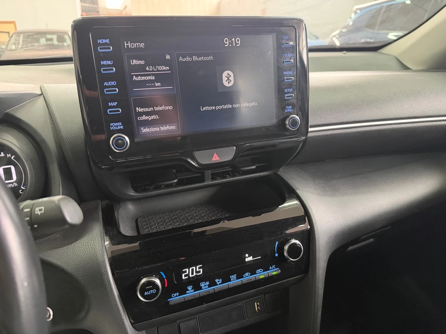 Toyota Yaris Cross !!!ОЧАКВАН ВНОС!!! 1.5 HYBRID 116hp. ГАРАНЦИЯ !, снимка 11 - Автомобили и джипове - 54037013