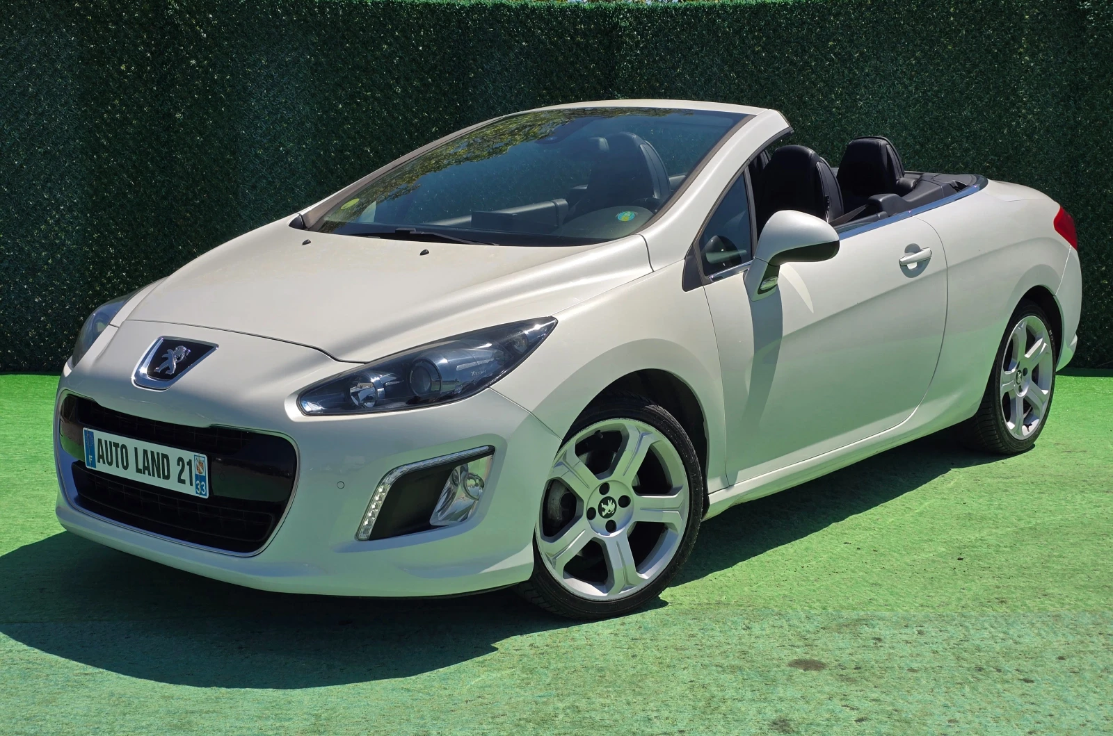 Peugeot 308 2.0HDI* 163кс* КАБРИО* КАЖА* НАВИ* 