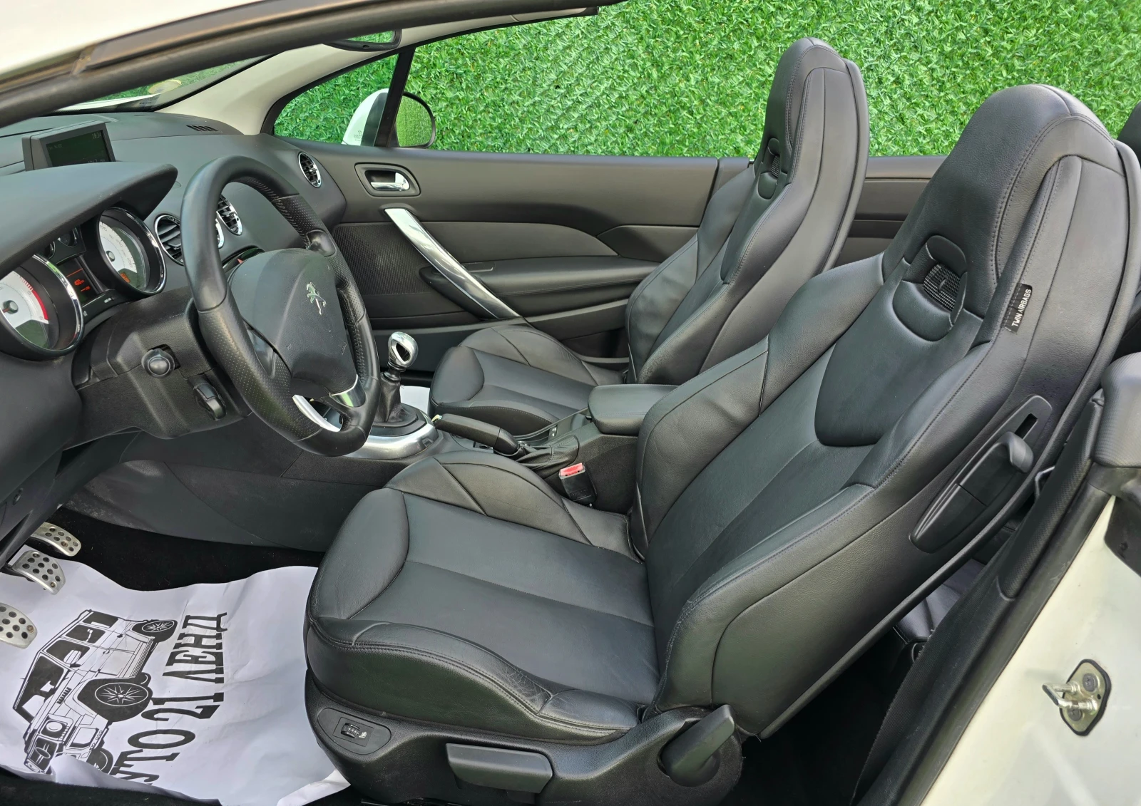Peugeot 308 2.0HDI* 163кс* КАБРИО* КАЖА* НАВИ* , снимка 10 - Автомобили и джипове - 54429220