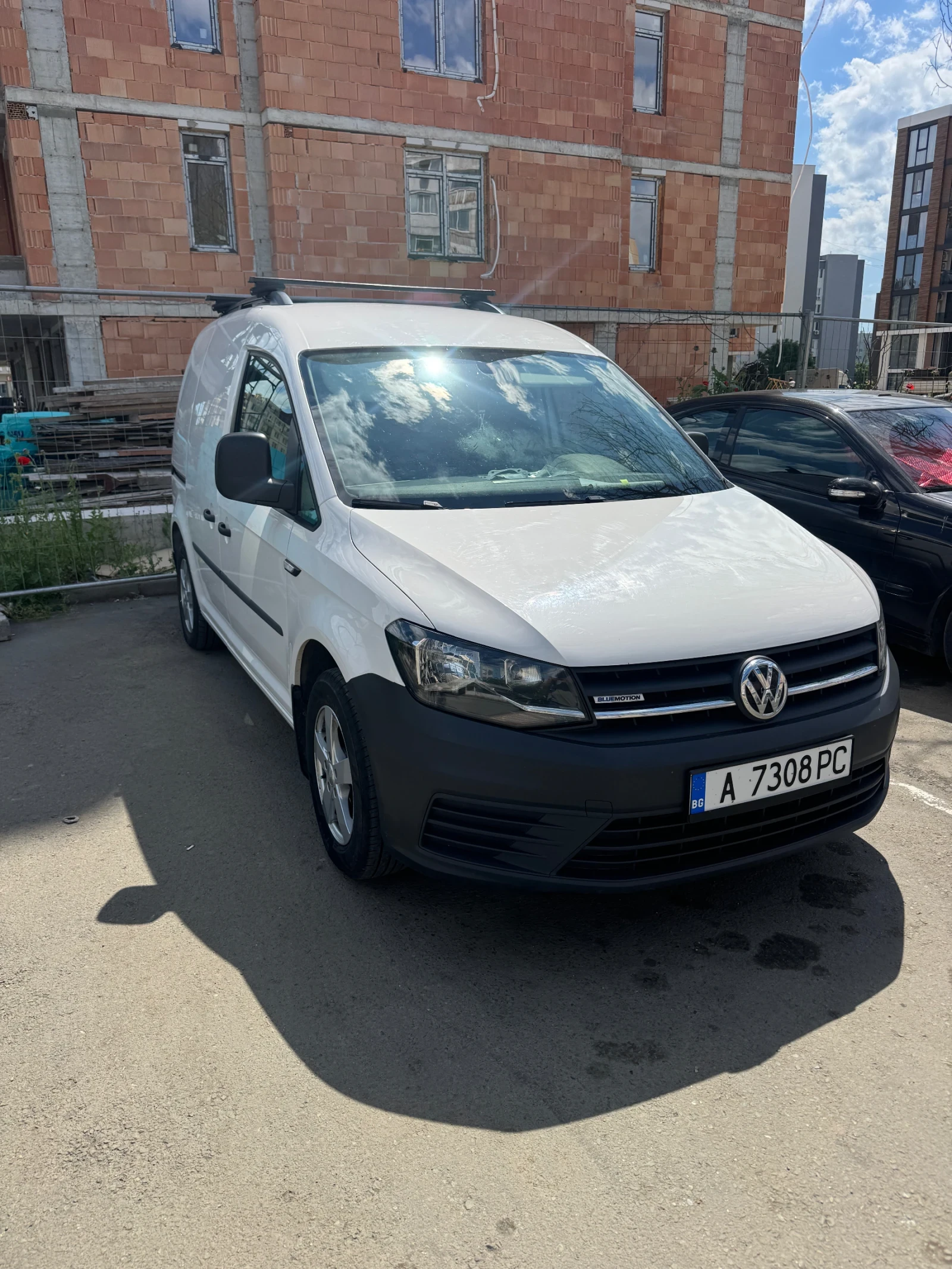 VW Caddy, снимка 3 - Автомобили и джипове - 54673464
