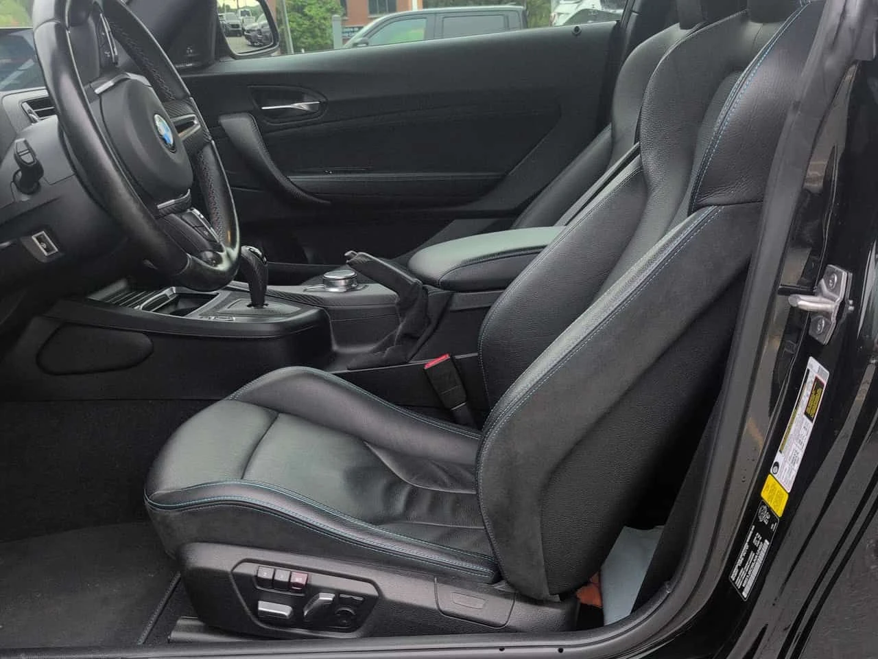 BMW M2 | ПОДГРЕВ | КАРБОН | CARFAX  | СПОРТНА ГЕНЕРАЦИЯ |, снимка 5 - Автомобили и джипове - 54781056