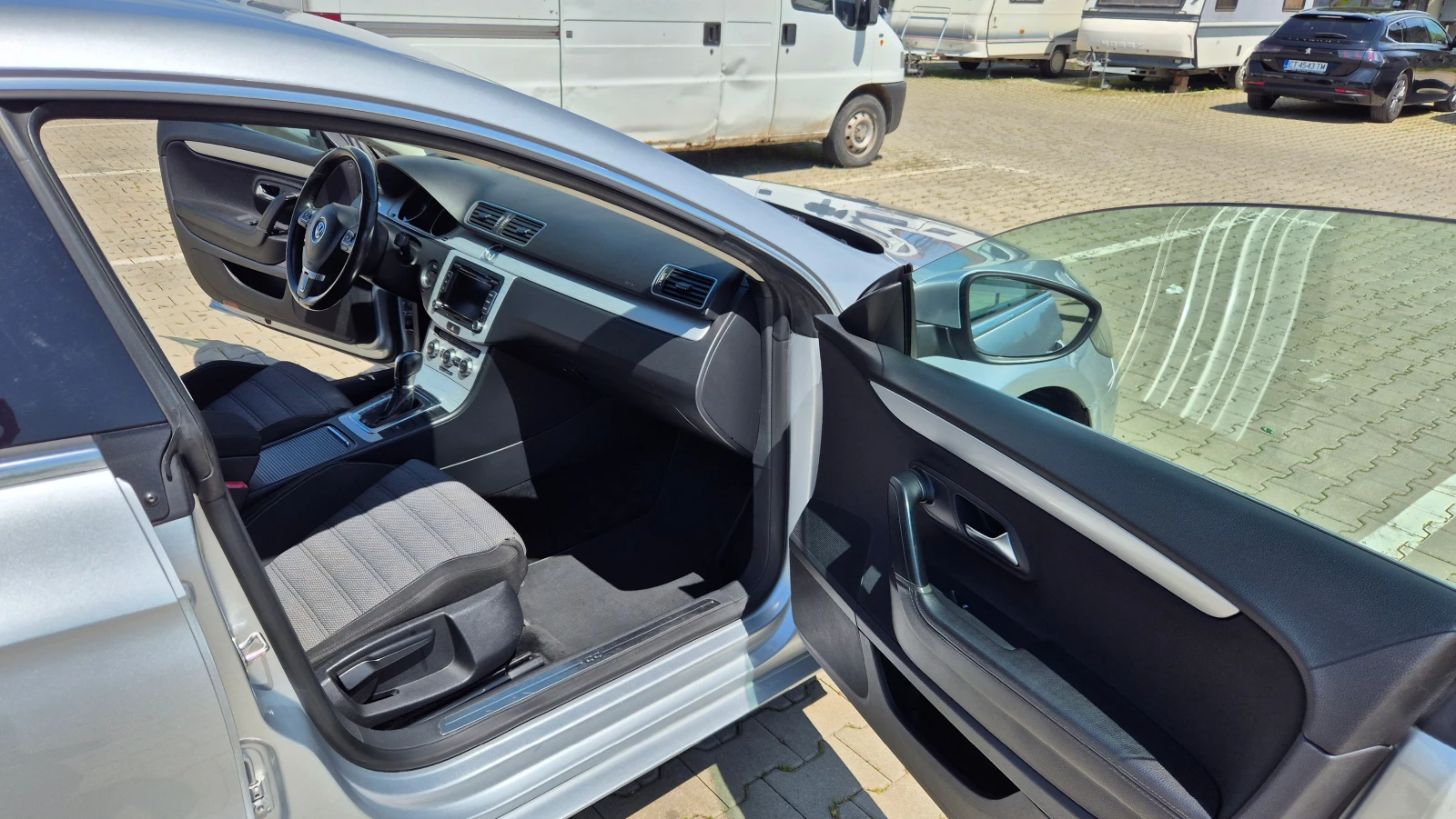 VW CC Sport, снимка 12 - Автомобили и джипове - 54945445