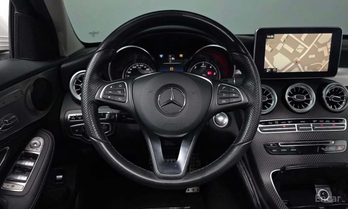 Mercedes-Benz C 220, снимка 12 - Автомобили и джипове - 54957724