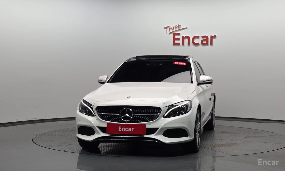 Mercedes-Benz C 220, снимка 3 - Автомобили и джипове - 54957724