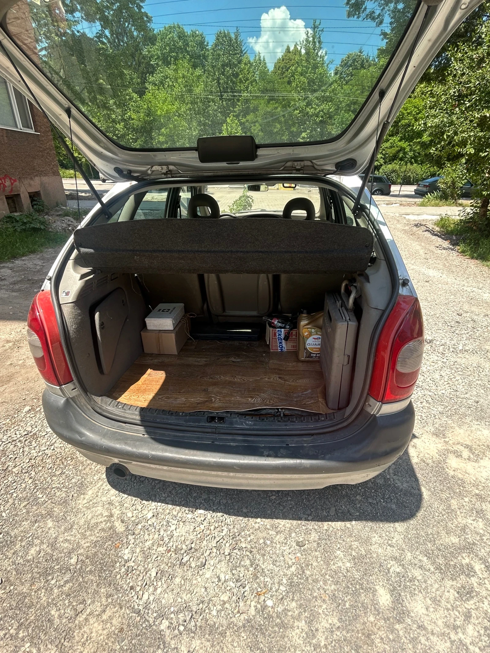 Citroen Xsara picasso 2.0 hdi, снимка 6 - Автомобили и джипове - 54987537