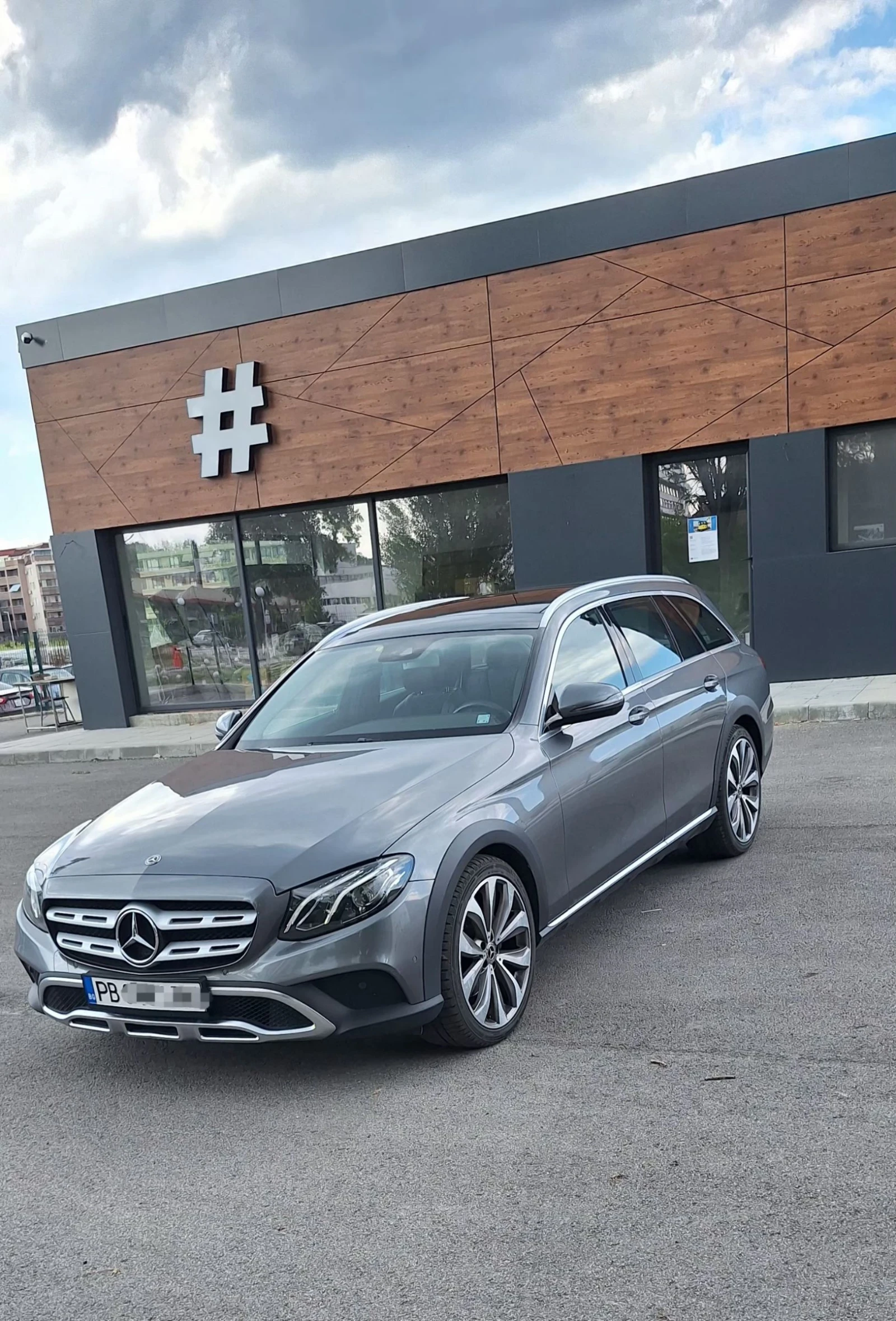 Mercedes-Benz E 220 All terrain панорама 