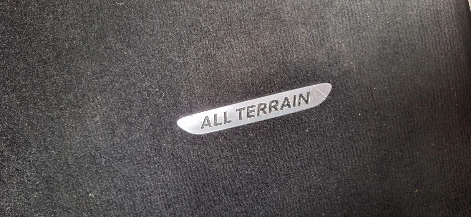 Mercedes-Benz E 220 All terrain панорама , снимка 10 - Автомобили и джипове - 55071840
