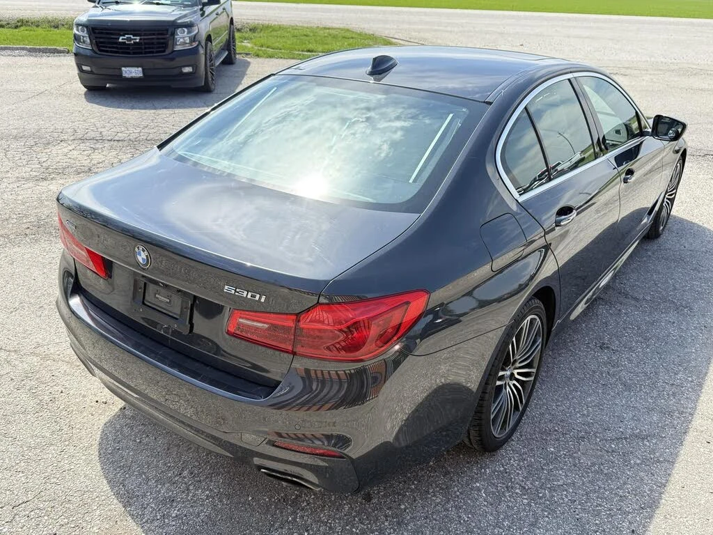 BMW 530 i xDrive* M SPORT* HARMAN KARDON* DISTRONIC* 360* , снимка 5 - Автомобили и джипове - 55284430