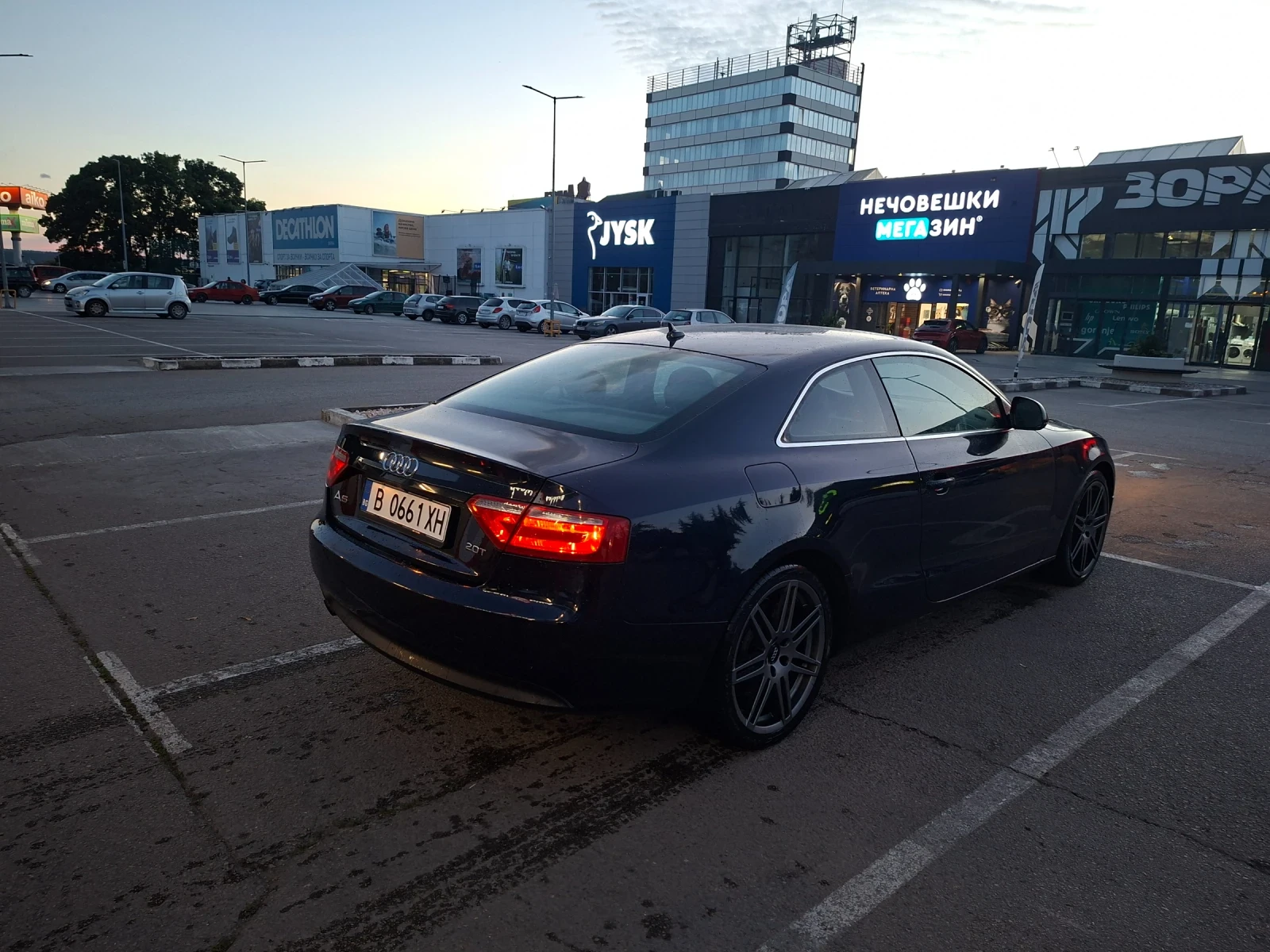 Audi A5 2.0tfsi 211, снимка 4 - Автомобили и джипове - 56226765