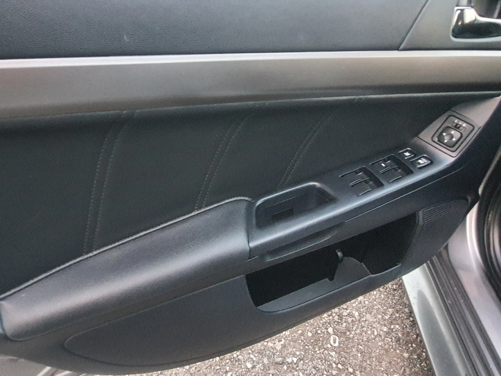 Mitsubishi Lancer  facelift- НАВИ, снимка 15 - Автомобили и джипове - 56381787