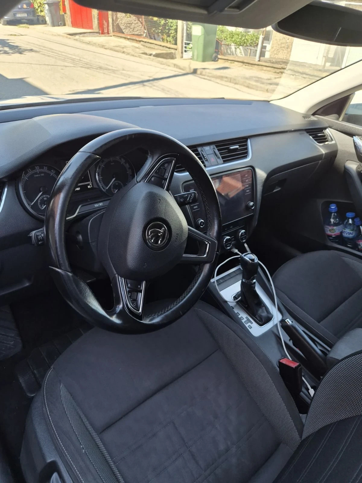 Skoda Octavia, снимка 5 - Автомобили и джипове - 56393272