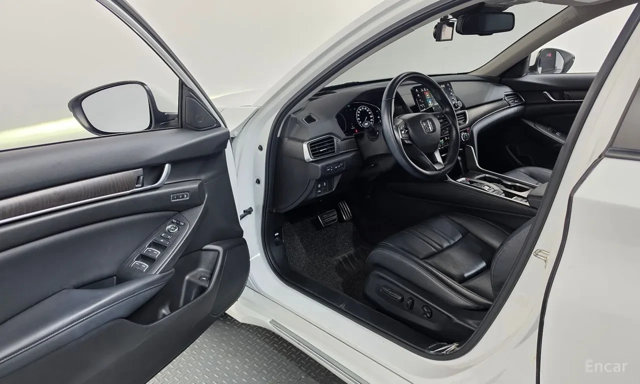 Honda Accord �������* ������* LANE* ASSIST* �������* HEADUP*  | Mobile.bg � ����������� 5