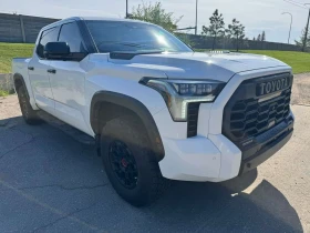 Toyota Tundra * Limited Hybrid * CARFAX * , снимка 1