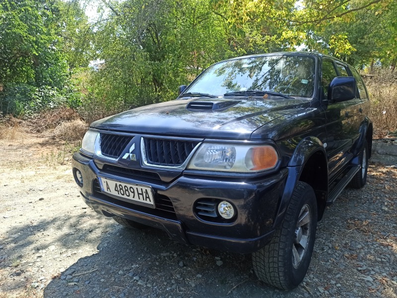 Mitsubishi Pajero sport, снимка 1 - Автомобили и джипове - 46634301