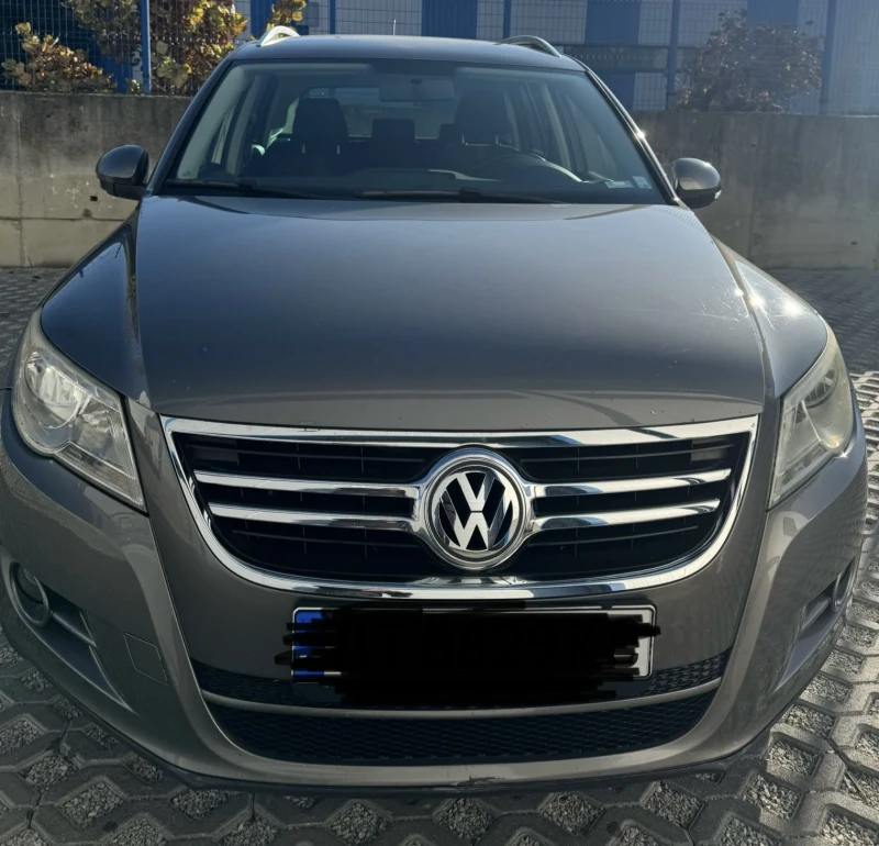 VW Tiguan 2.0 TDI Comman Rail, снимка 8 - Автомобили и джипове - 48002792