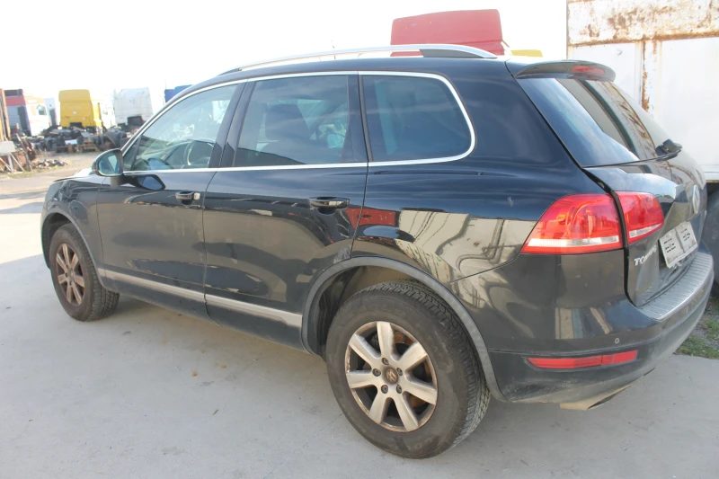 VW Touareg ИТАЛИЯ, НОВ ВНОС, снимка 2 - Автомобили и джипове - 48573001