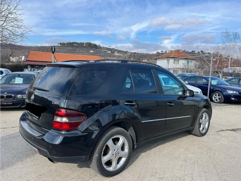 Mercedes-Benz ML 320 CDI 4 MATIC, снимка 5 - Автомобили и джипове - 49534079