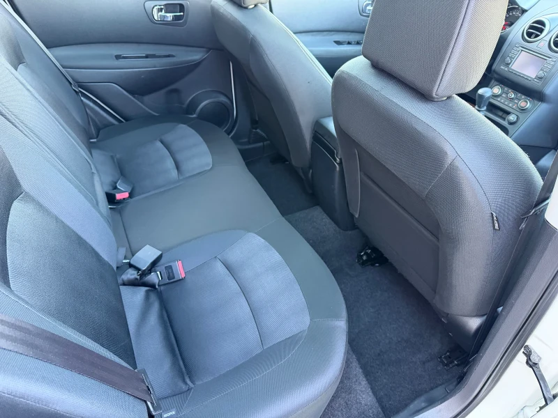 Nissan Qashqai 1.5dCi N-TEC* Panorama* Camera* , снимка 10 - Автомобили и джипове - 52676782
