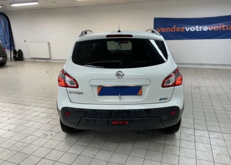Nissan Qashqai 1.5dCi N-TEC* Panorama* Key Less* Camera* , снимка 11 - Автомобили и джипове - 52676782