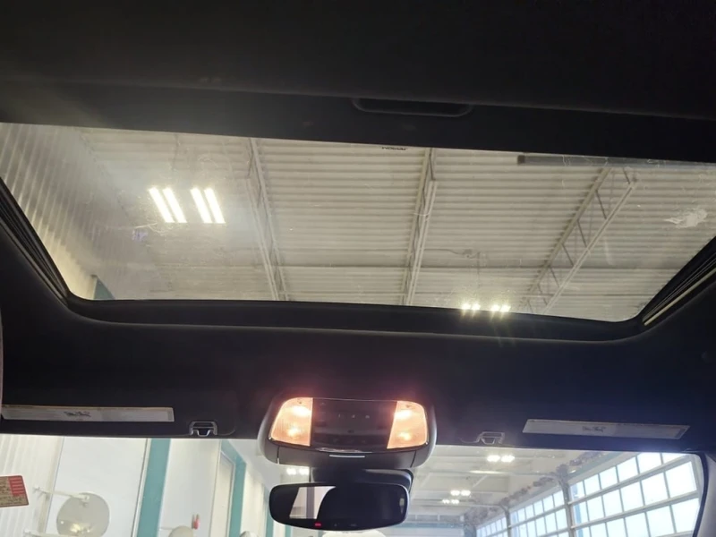 Jeep Grand cherokee 2020 ALTITUDE * CARFAX * БЕЗ ПЪРВОНАЧАЛНА ВНОСКА, снимка 11 - Автомобили и джипове - 52943586