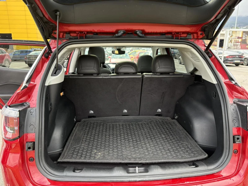 Jeep Compass Limited, снимка 10 - Автомобили и джипове - 53294708