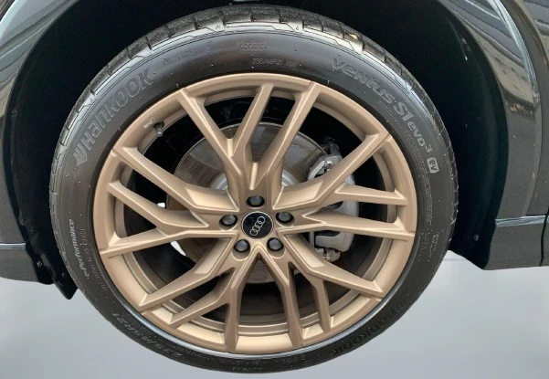 Audi Q4 e-Tron 45 Quattro = S-line = Гаранция - изображение 4