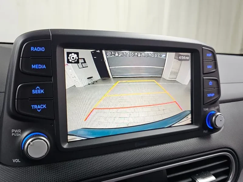 Hyundai Kona 1.6, снимка 14 - Автомобили и джипове - 54639988