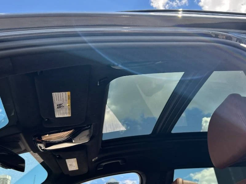 BMW X7 * xDrive40i * ДИСТРОНИК * 360 * ОБДУХ * 2 КЛЮЧА, снимка 13 - Автомобили и джипове - 54983031