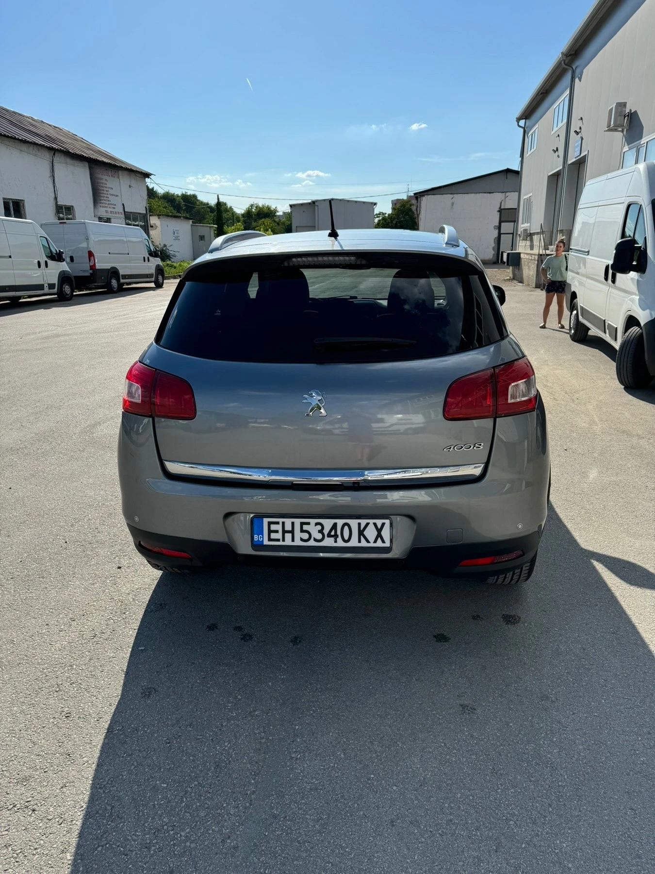 Peugeot 4008 SUV - изображение 3