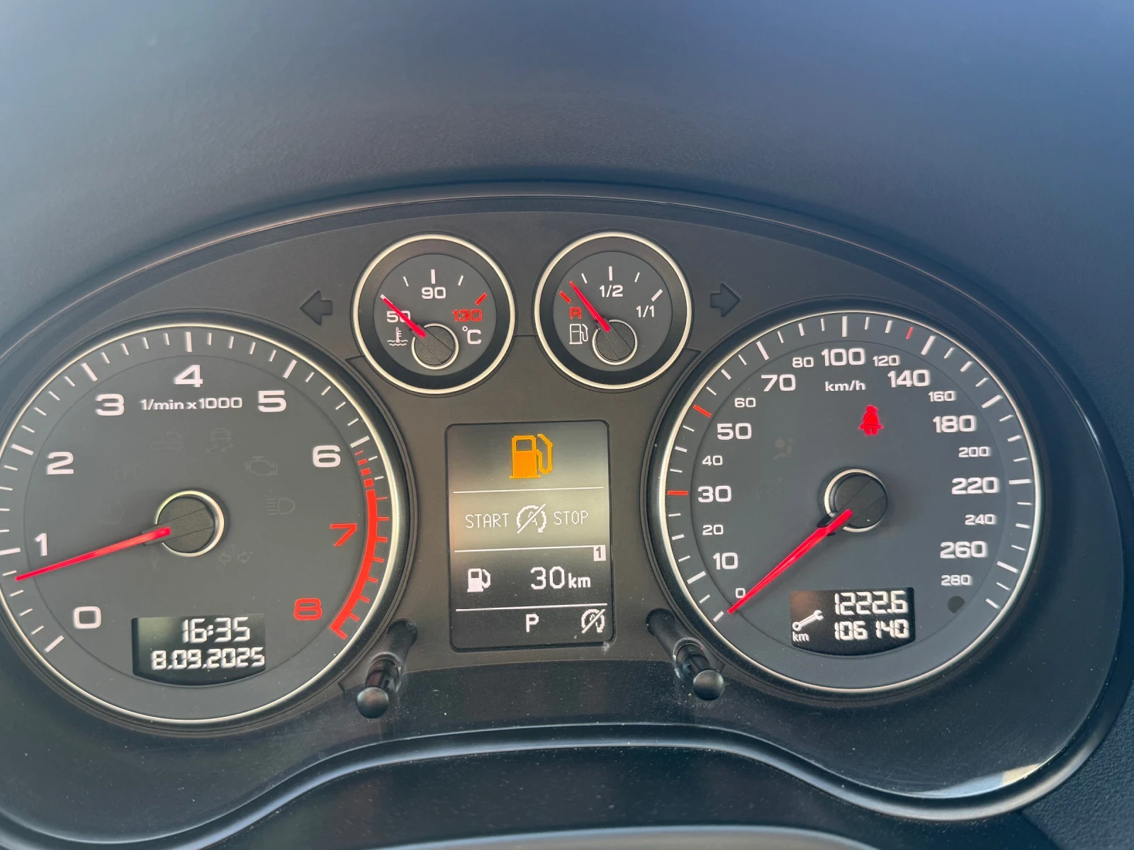 Opel Antara  2.4i * Facelift* Автомат* 4X4* Cosmo* БАРТЕР - изображение 8