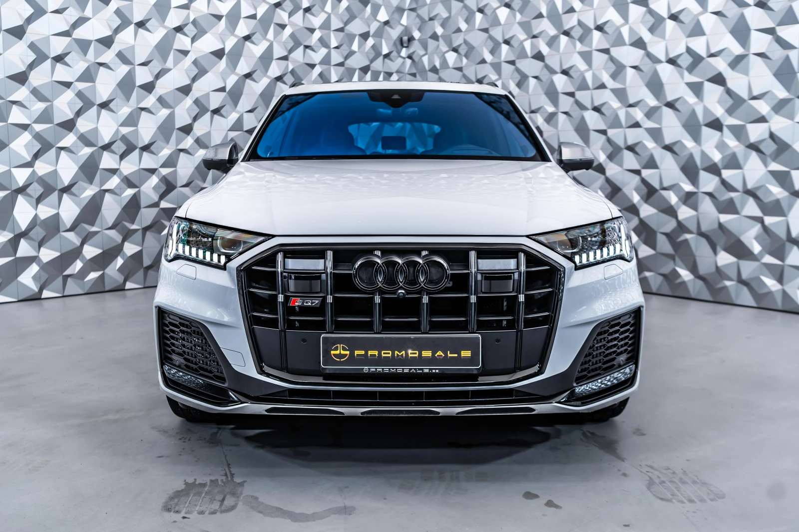 Audi SQ7 TFSI Carbon* 22* 360 * B&O* Matrix - изображение 2