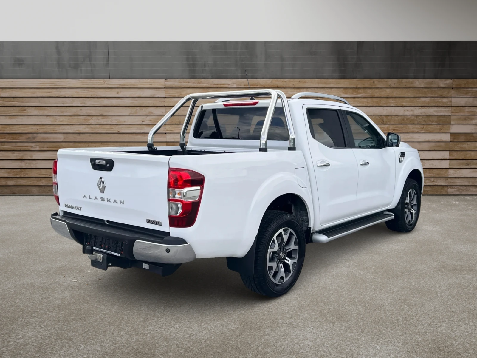 Nissan Navara 2.3dCi 4x4 ПРОЧЕТИ ОПИСАНИЕТО, снимка 6 - Автомобили и джипове - 54675743