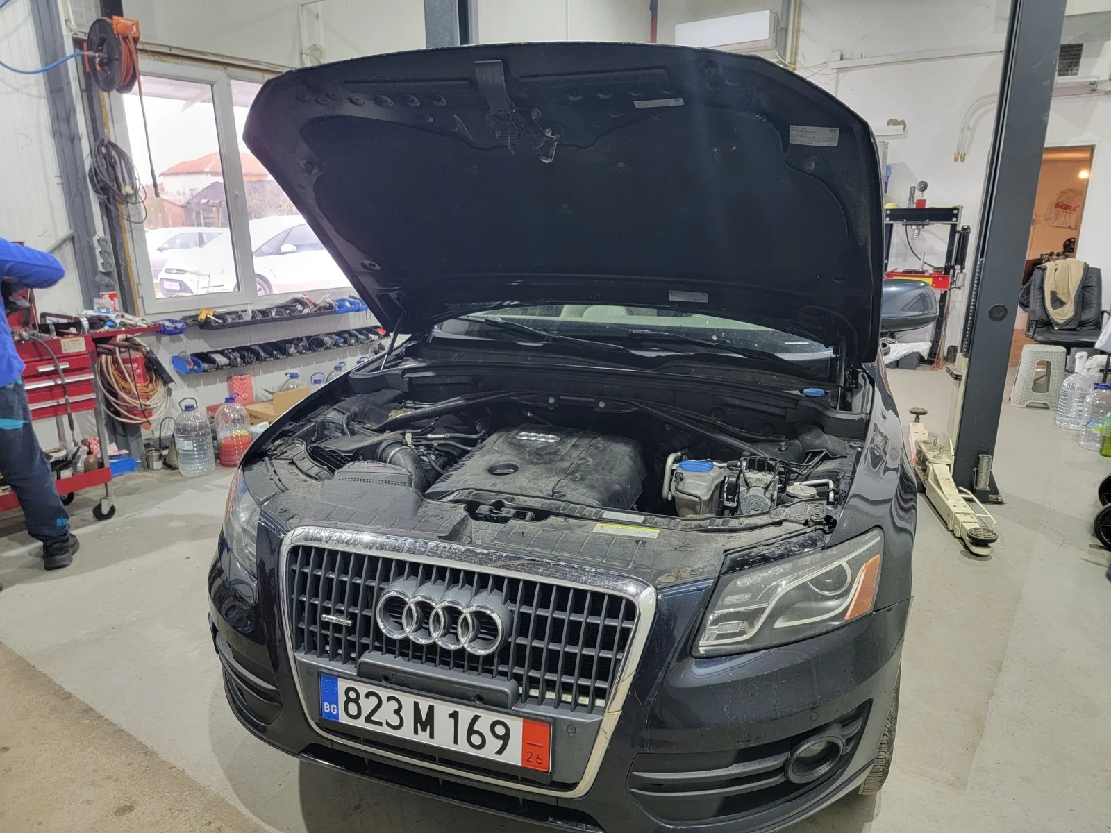 Audi Q5 2.0 TFSI, снимка 9 - Автомобили и джипове - 55107600