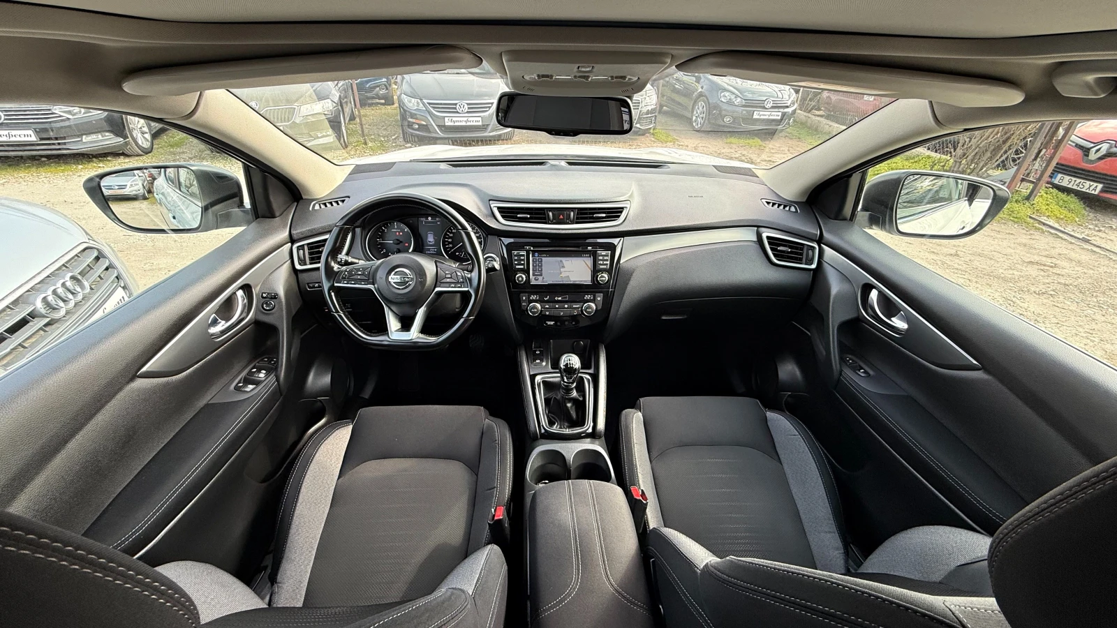 Nissan Qashqai 1.5dci НАВИ ПАНОРАМА 360 Г.КАМЕРИ , снимка 9 - Автомобили и джипове - 55890973