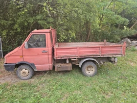Iveco 35-8 3стр. самосвал, снимка 2