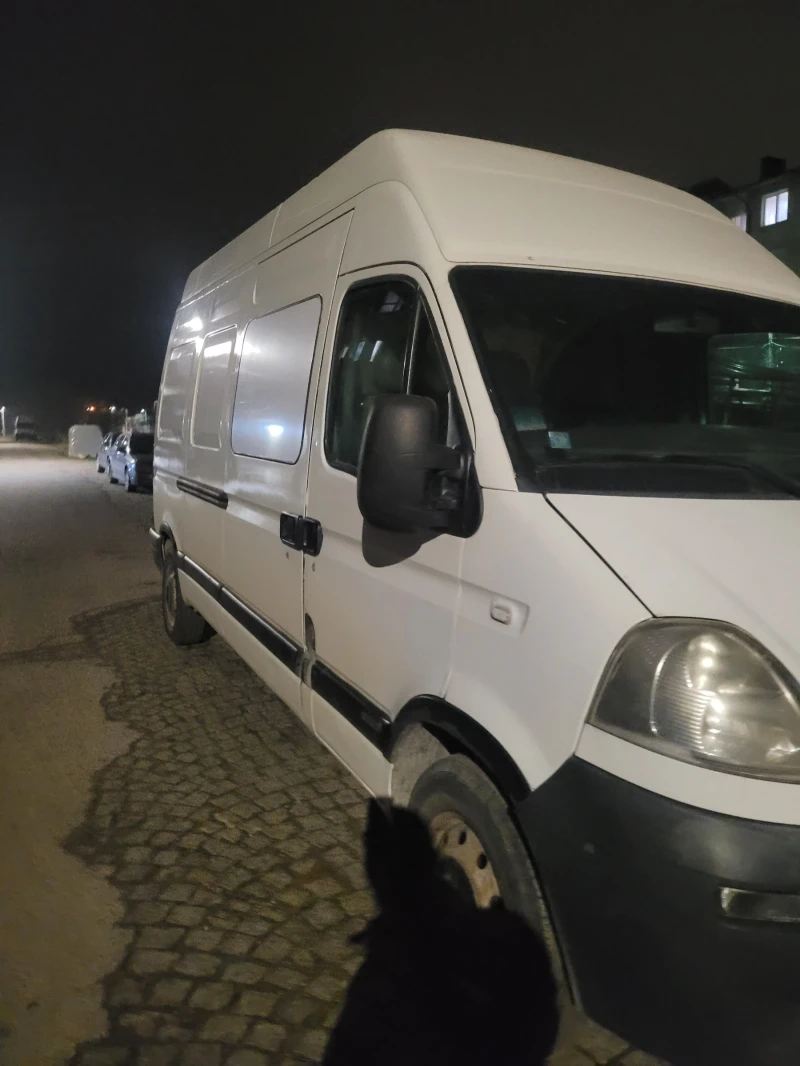 Renault Master 2.5 dci 120 k, снимка 3 - Бусове и автобуси - 52997818
