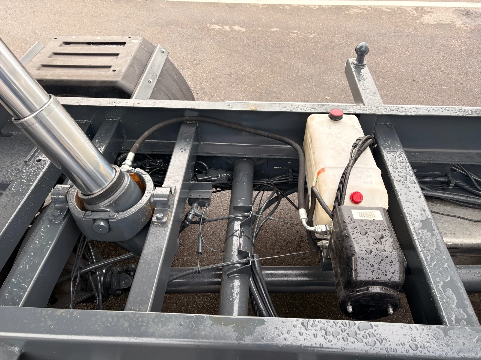 Iveco Daily 40C15, снимка 8 - Бусове и автобуси - 56521139