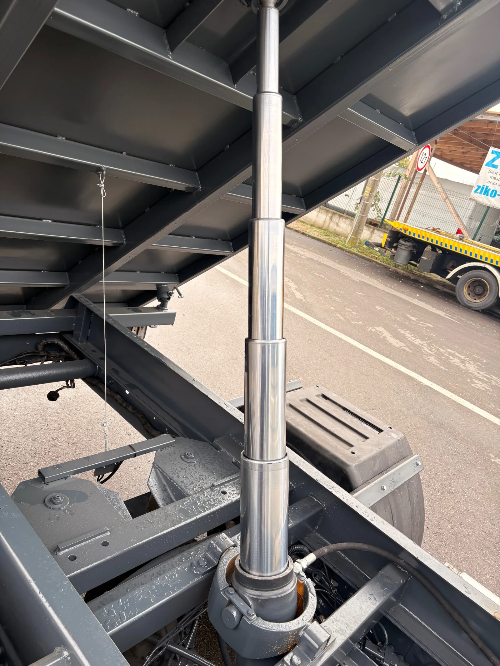 Iveco Daily 40C15, снимка 9 - Бусове и автобуси - 56521139