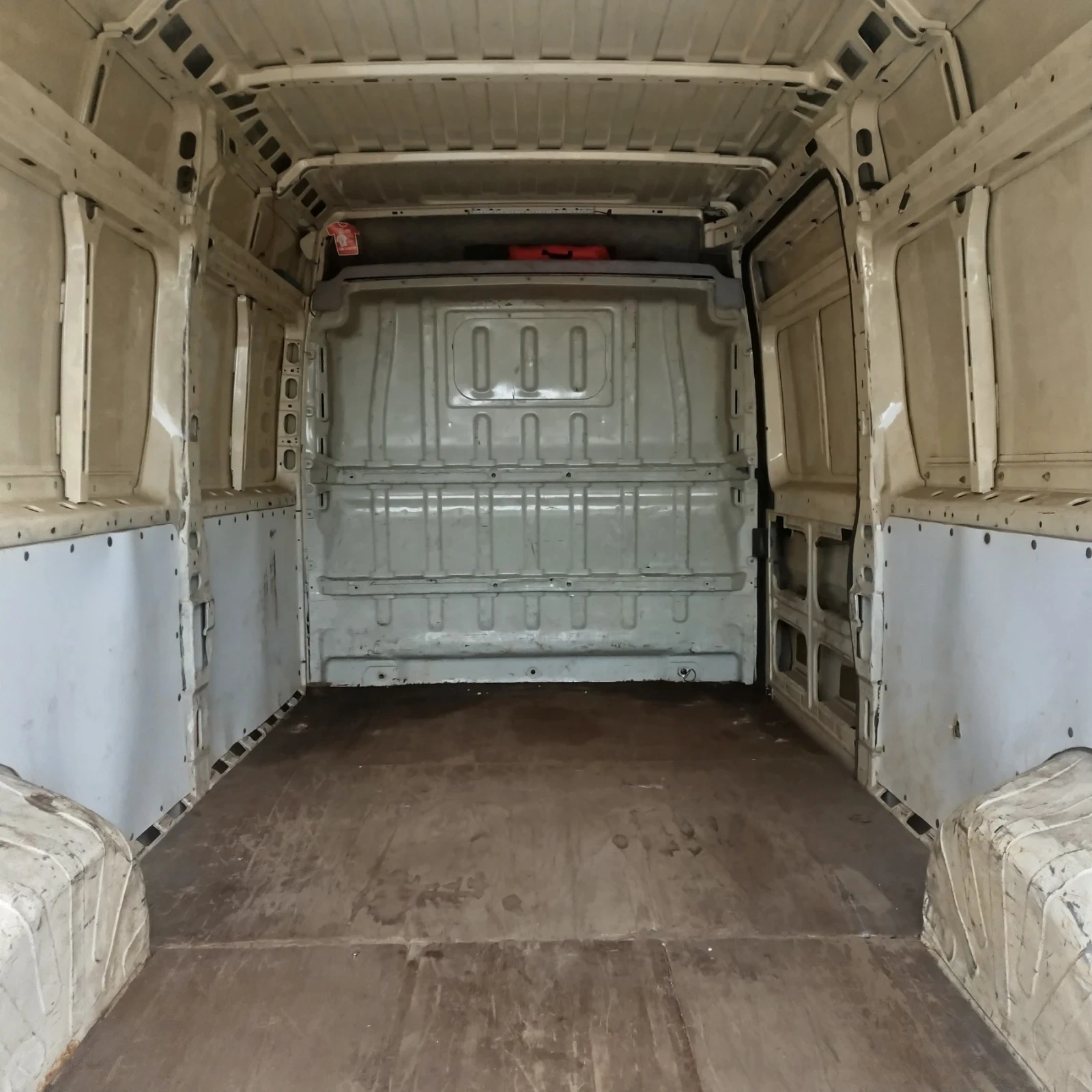 Peugeot Boxer, снимка 8 - Бусове и автобуси - 56730823