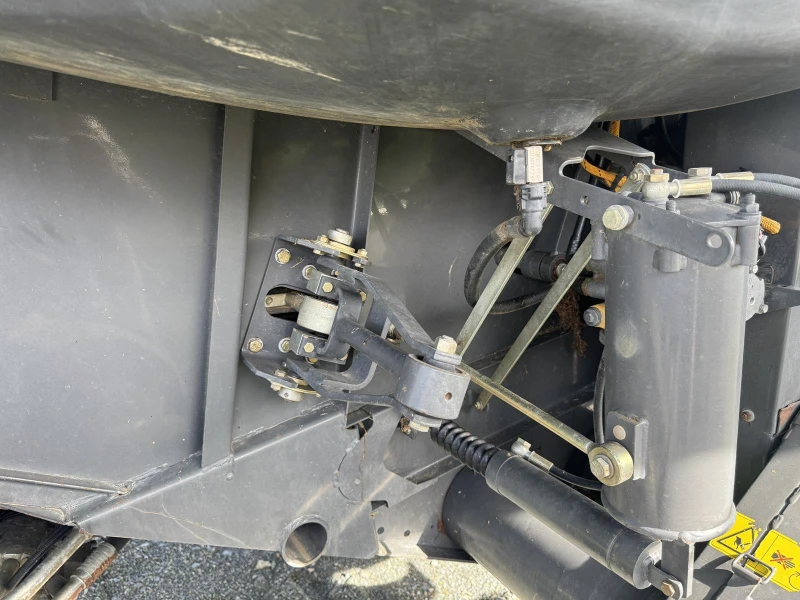 Комбайн Claas Lexion 650, снимка 10 - Селскостопанска техника - 53559751