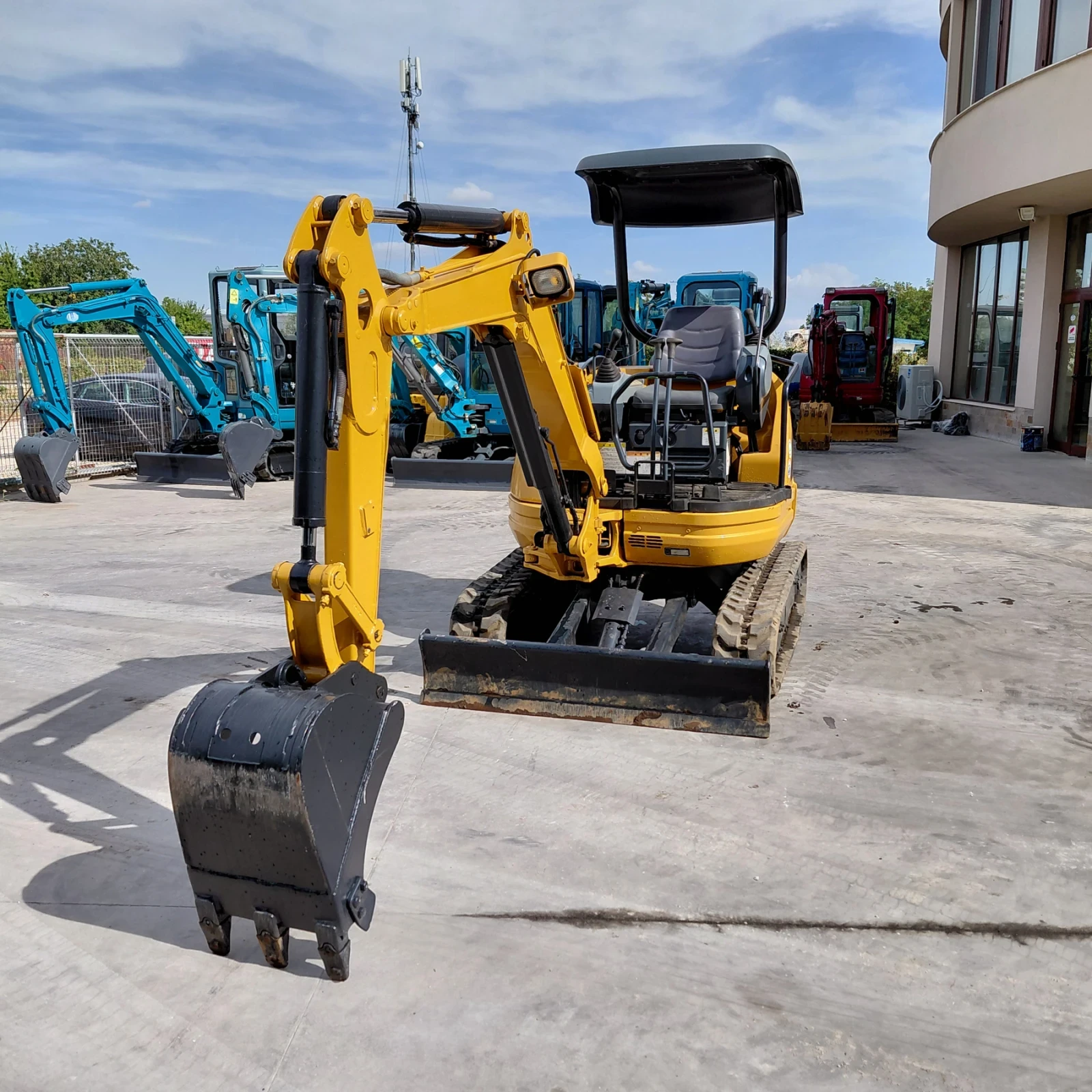 ����� Cat 020CR * �������� *  | Mobile.bg � ����������� 8