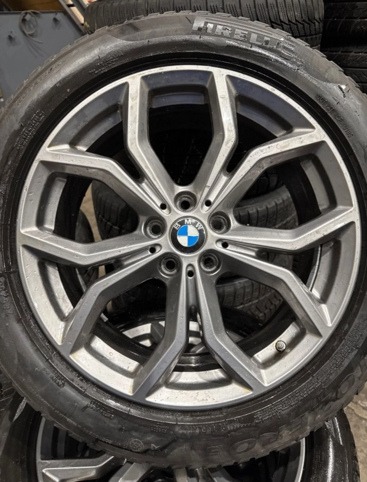 Гуми с джанти Pirelli 245/50R19